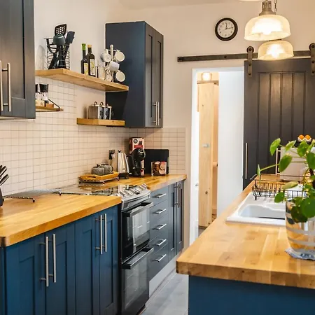 - Bishy Road Abode Ferienhaus *