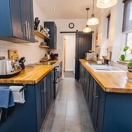 - Bishy Road Abode * York