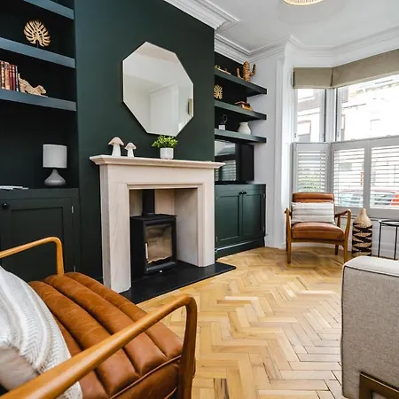- Bishy Road Abode * York
